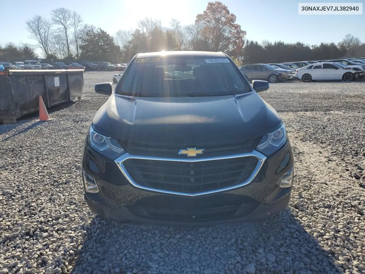 3GNAXJEV7JL382940 2018 Chevrolet Equinox Lt