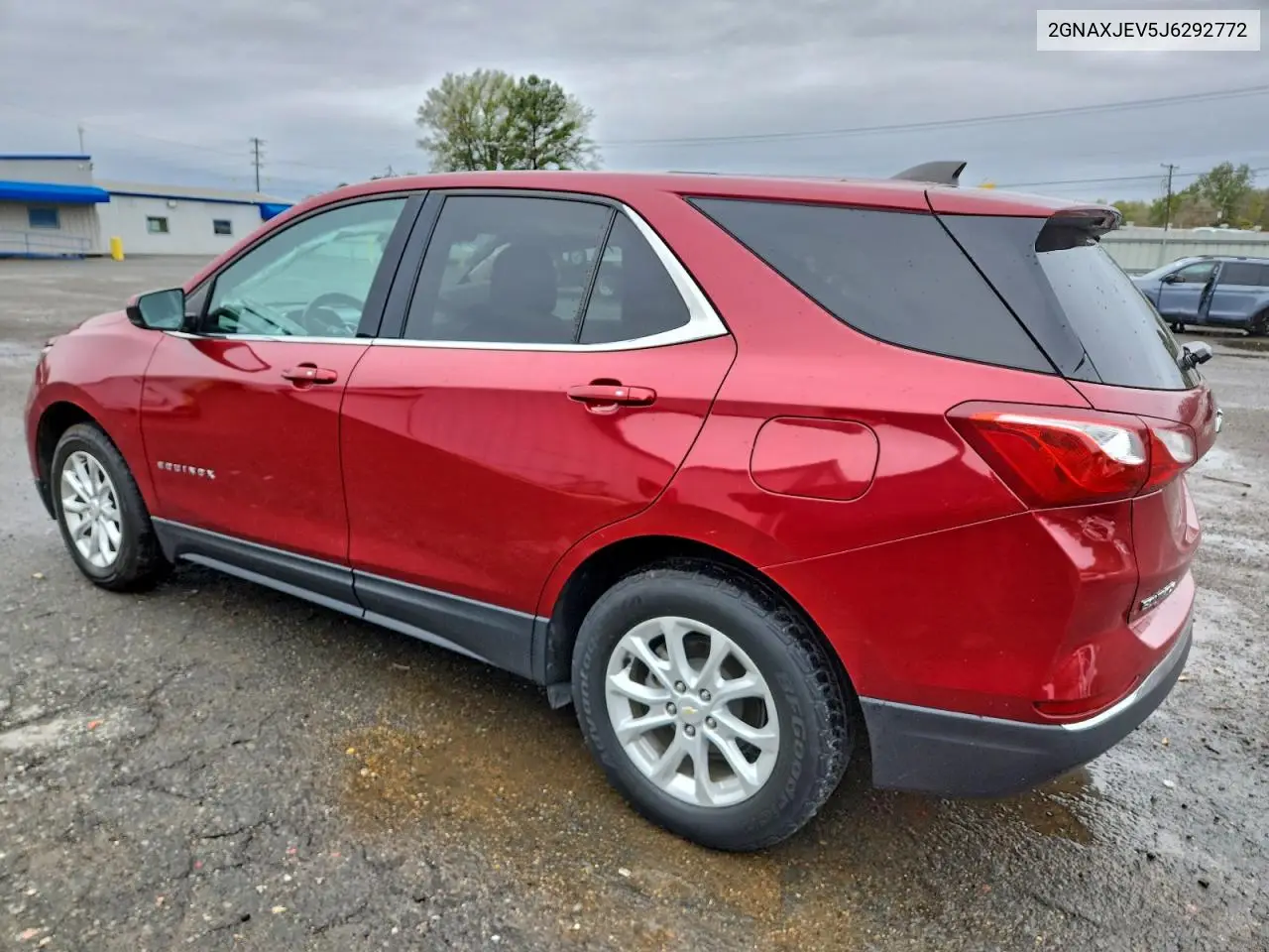 2GNAXJEV5J6292772 2018 Chevrolet Equinox Lt