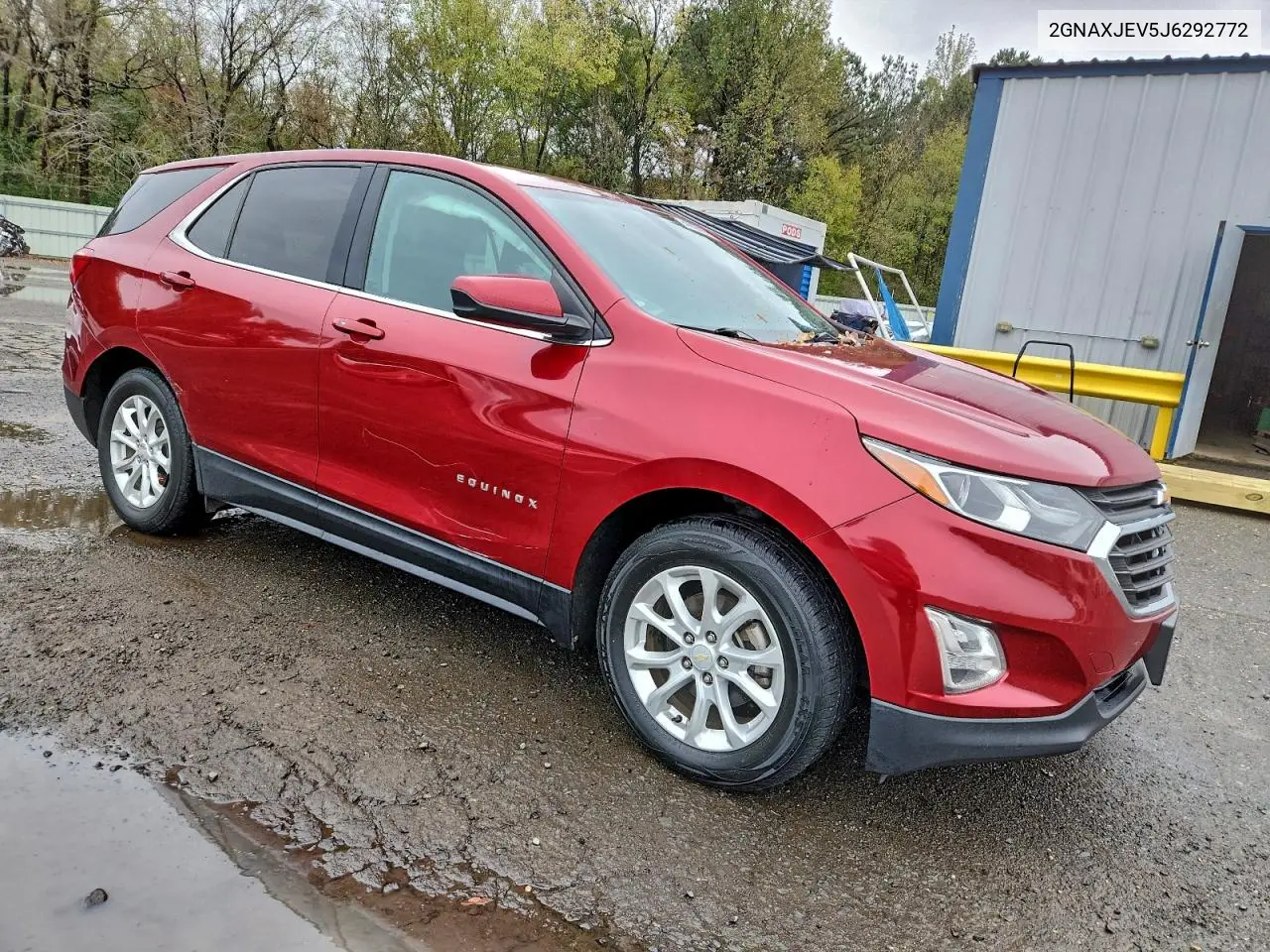 2GNAXJEV5J6292772 2018 Chevrolet Equinox Lt