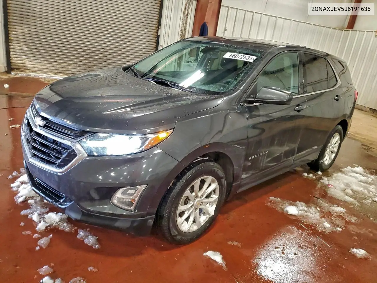 2GNAXJEV5J6191635 2018 Chevrolet Equinox Lt