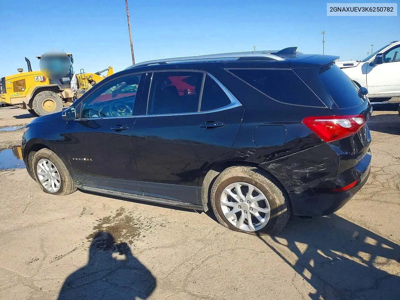 2GNAXUEV3K6250782 2019 Chevrolet Equinox Lt