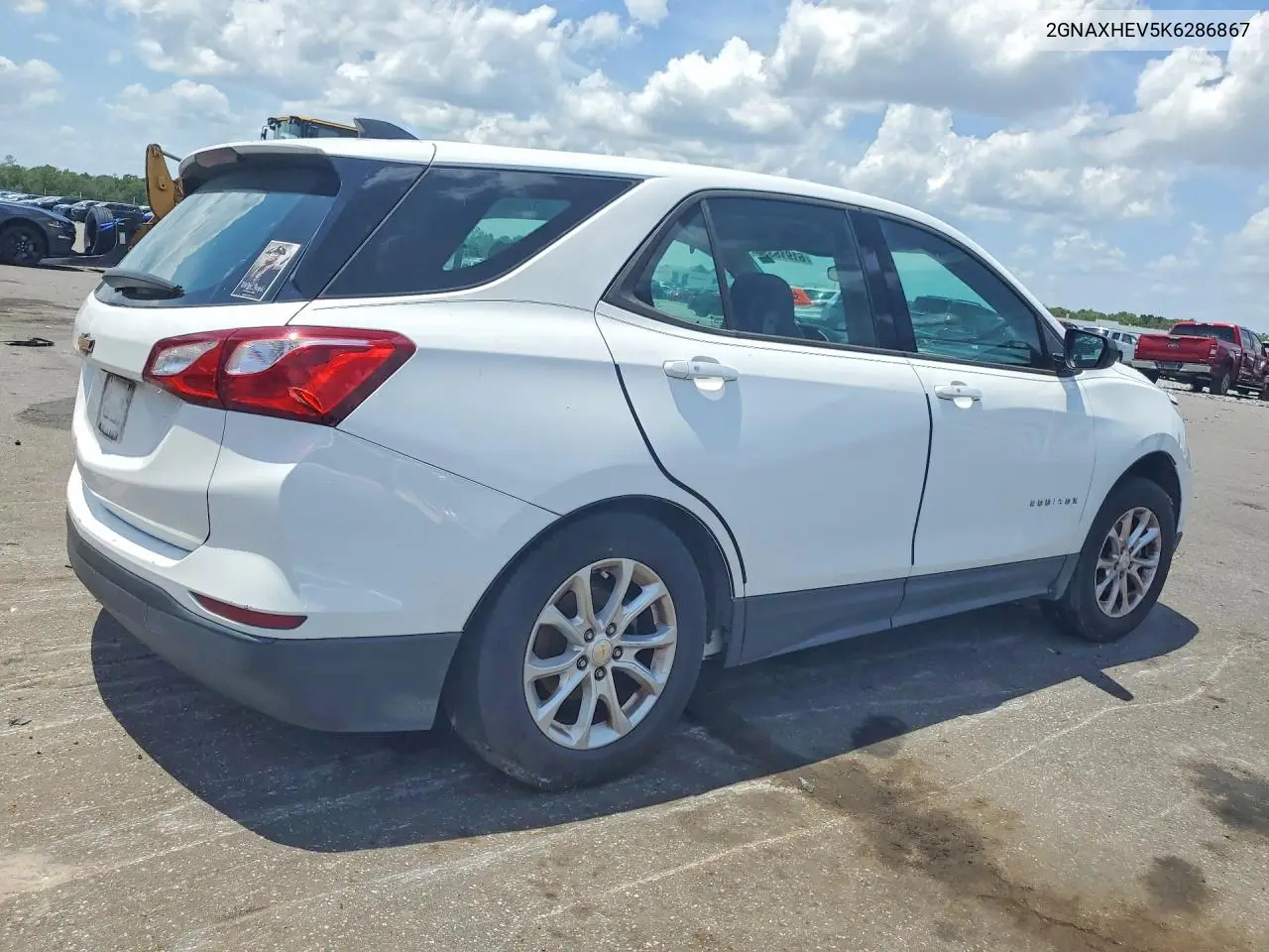 2019 Chevrolet Equinox Ls VIN: 2GNAXHEV5K6286867 Lot: 61916356