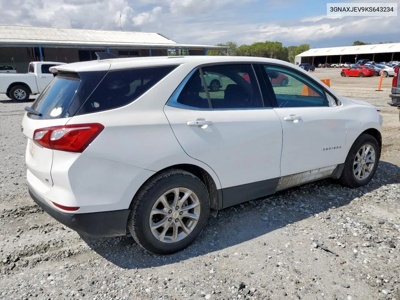 3GNAXJEV9KS643234 2019 Chevrolet Equinox Lt