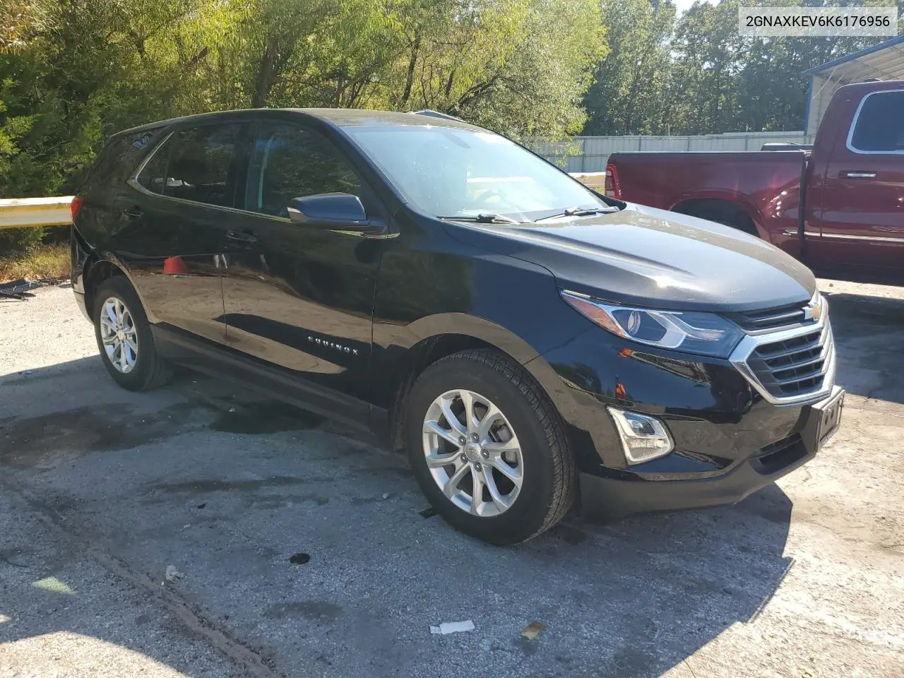2GNAXKEV6K6176956 2019 Chevrolet Equinox Lt