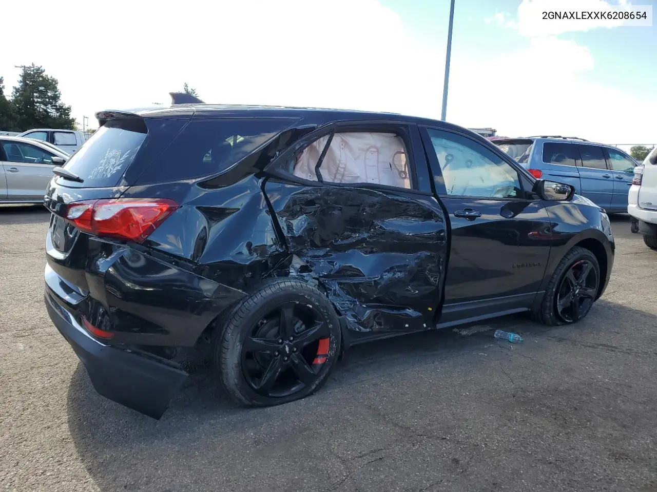 2GNAXLEXXK6208654 2019 Chevrolet Equinox Lt