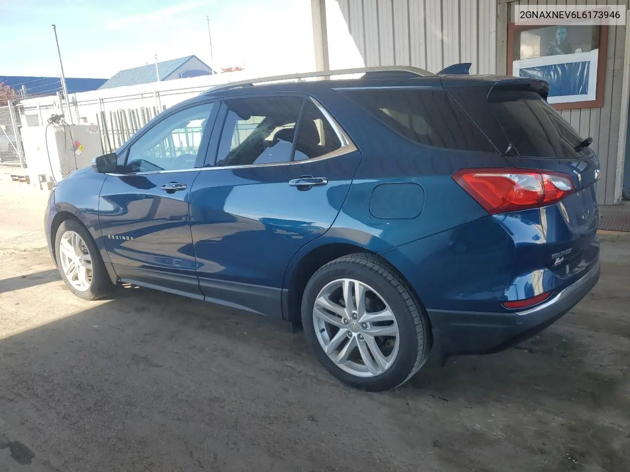 2GNAXNEV6L6173946 2020 Chevrolet Equinox Premier