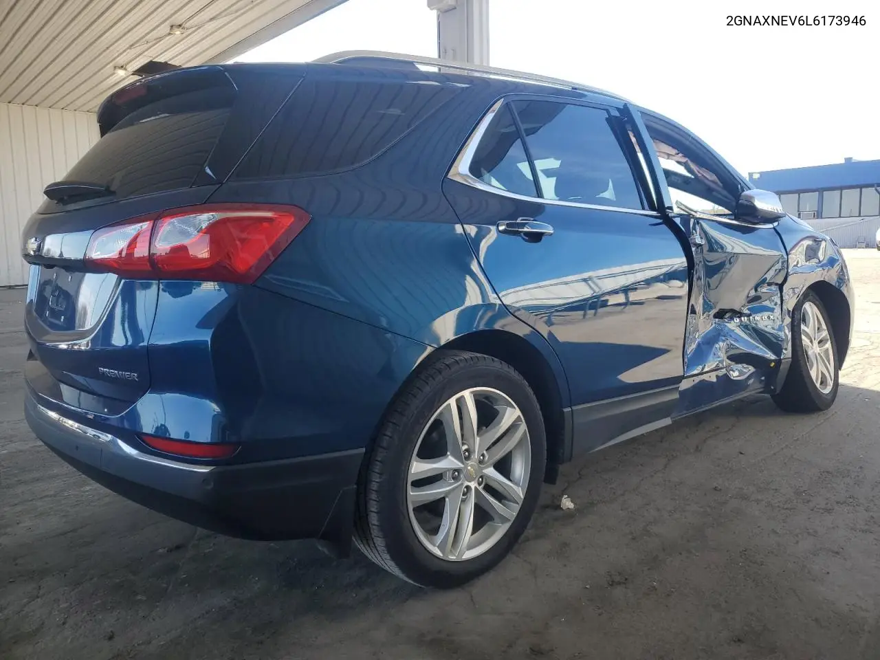 2GNAXNEV6L6173946 2020 Chevrolet Equinox Premier