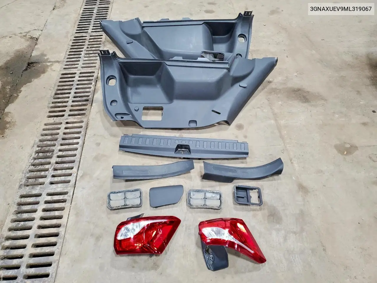 2021 Chevrolet Equinox Lt VIN: 3GNAXUEV9ML319067 Lot: 56474106