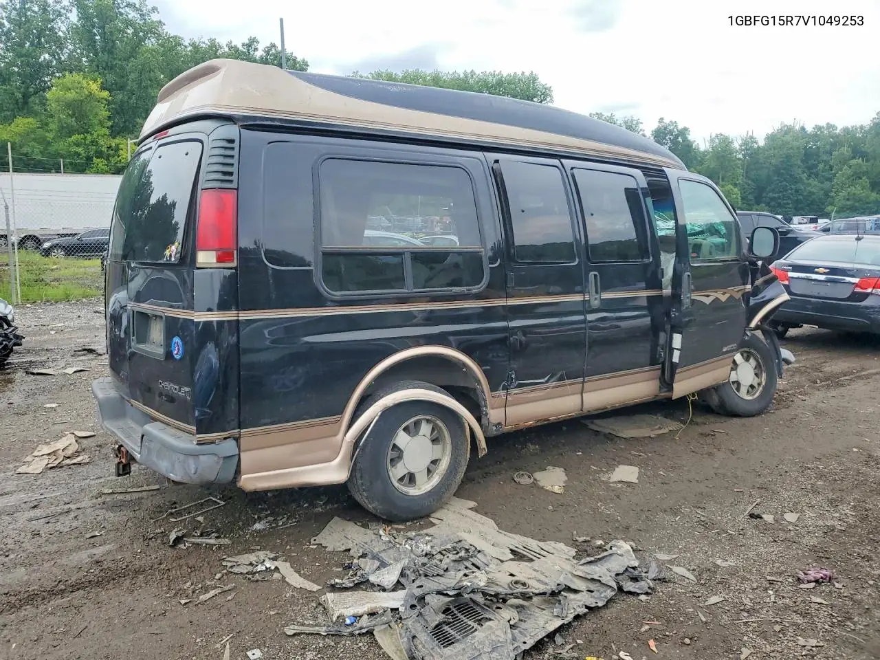 1997 Chevrolet Express G1500 VIN: 1GBFG15R7V1049253 Lot: 59380436