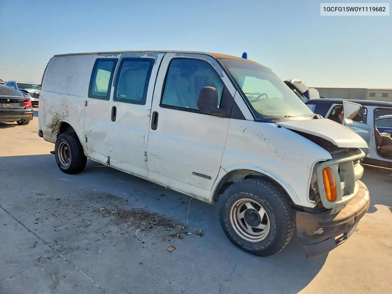 2000 Chevrolet Express G1500 VIN: 1GCFG15W0Y1119682 Lot: 51519456