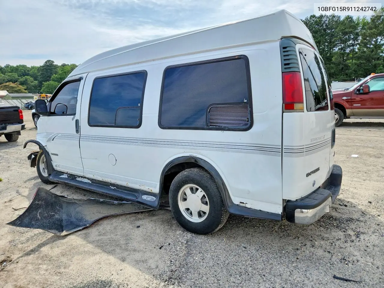 2001 Chevrolet Express G1500 VIN: 1GBFG15R911242742 Lot: 60434556