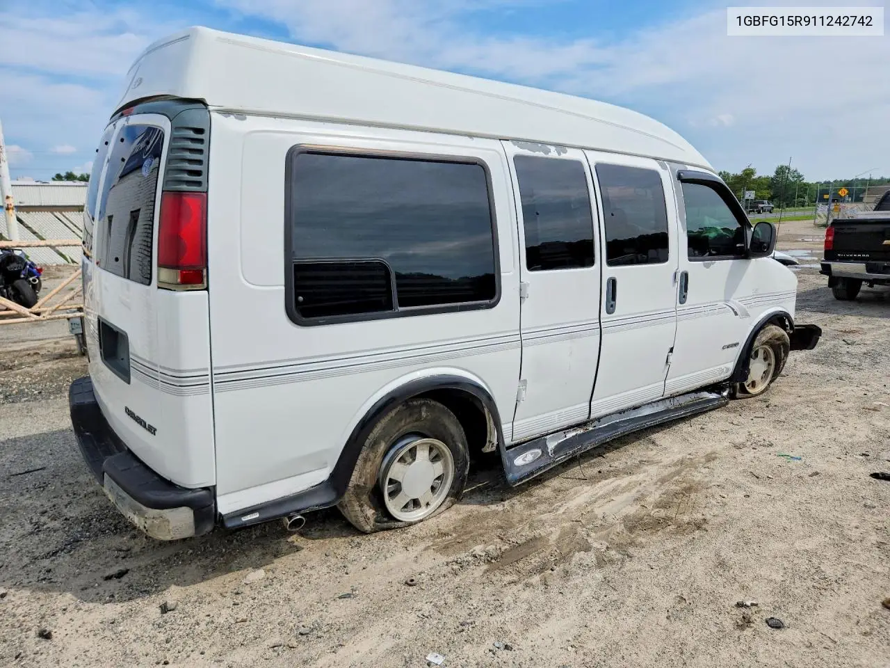 2001 Chevrolet Express G1500 VIN: 1GBFG15R911242742 Lot: 60434556