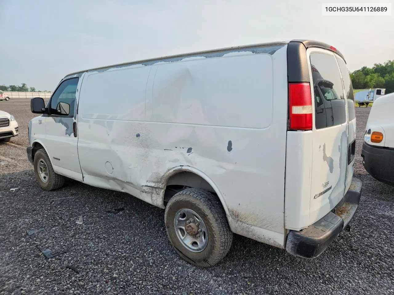 2004 Chevrolet Express G3500 VIN: 1GCHG35U641126889 Lot: 61487586