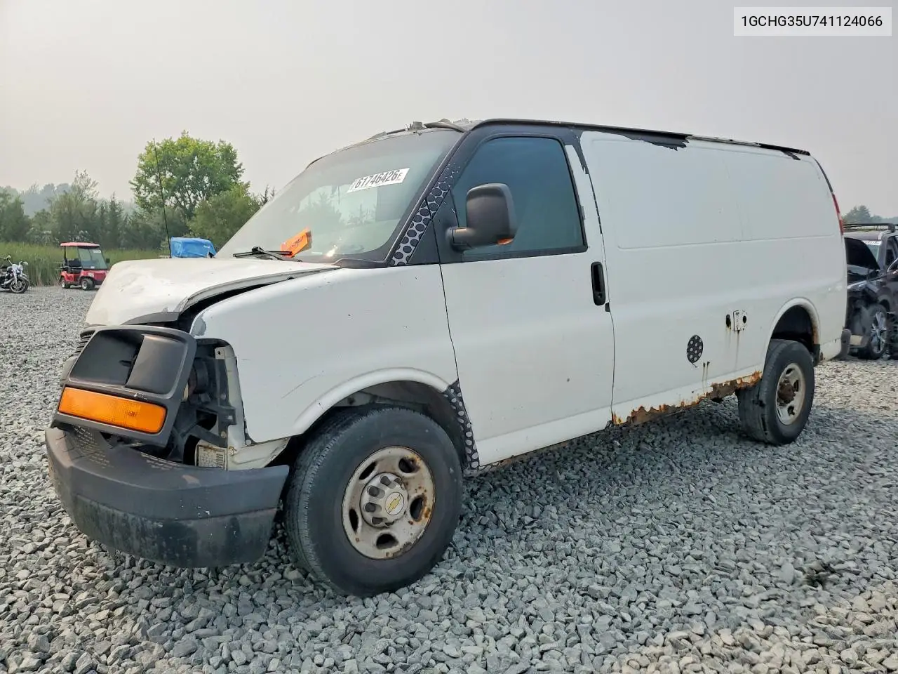 2004 Chevrolet Express G3500 VIN: 1GCHG35U741124066 Lot: 61746426