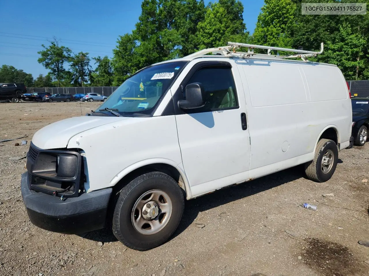 2004 Chevrolet Express G1500 VIN: 1GCFG15X041175527 Lot: 97683075