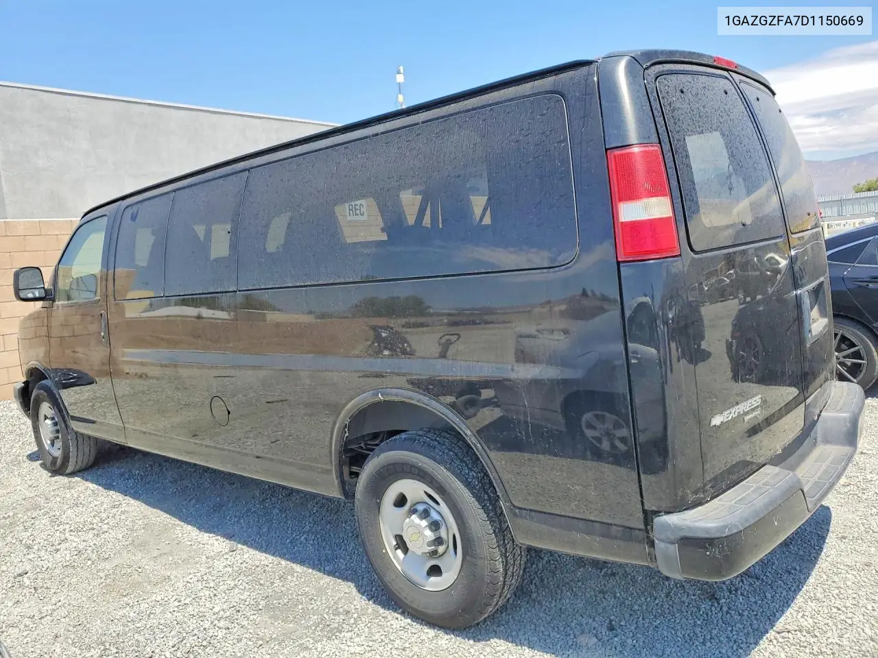 2013 Chevrolet Express G3500 Ls VIN: 1GAZGZFA7D1150669 Lot: 58587246