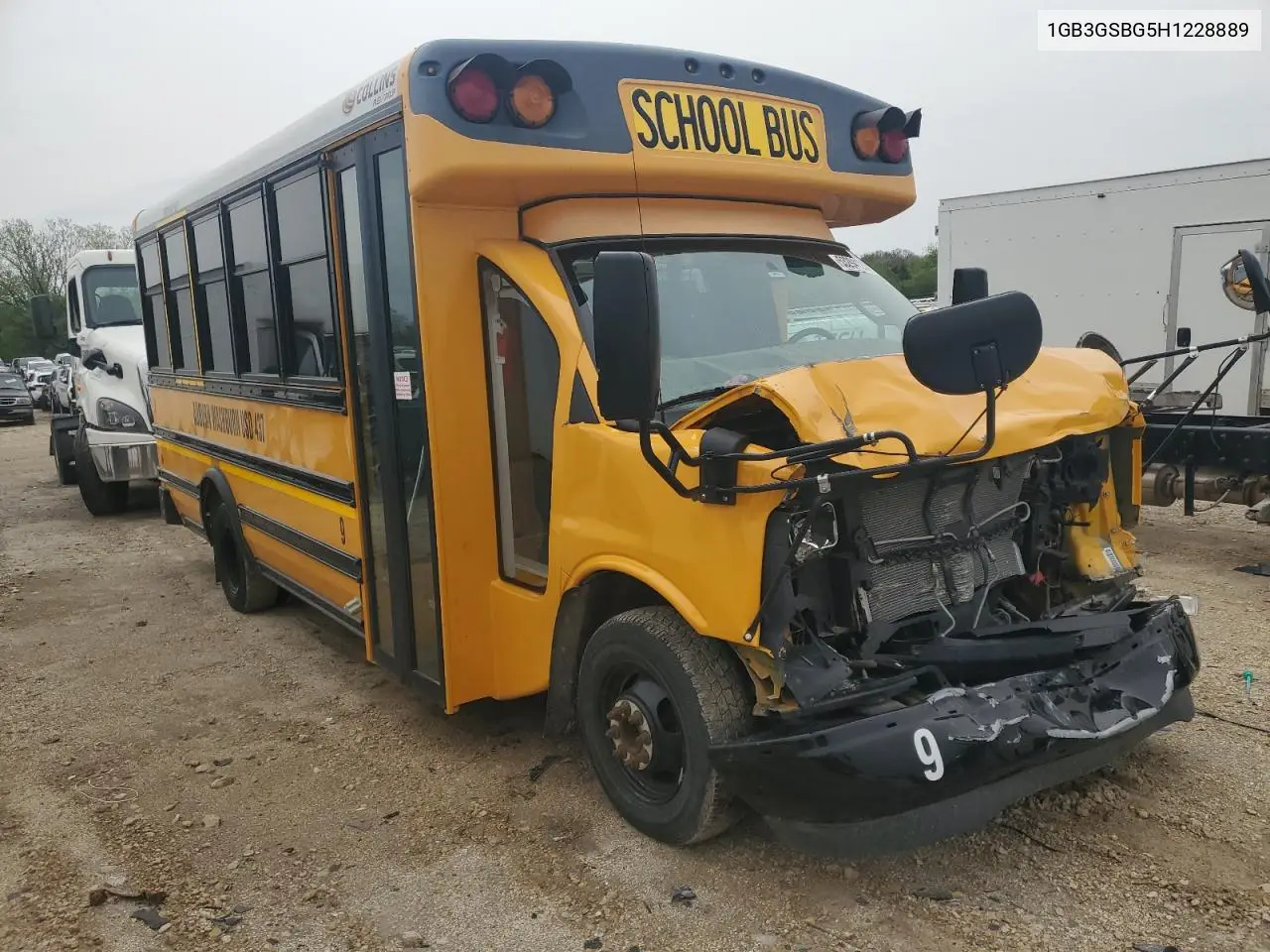 2017 Chev Express G3500