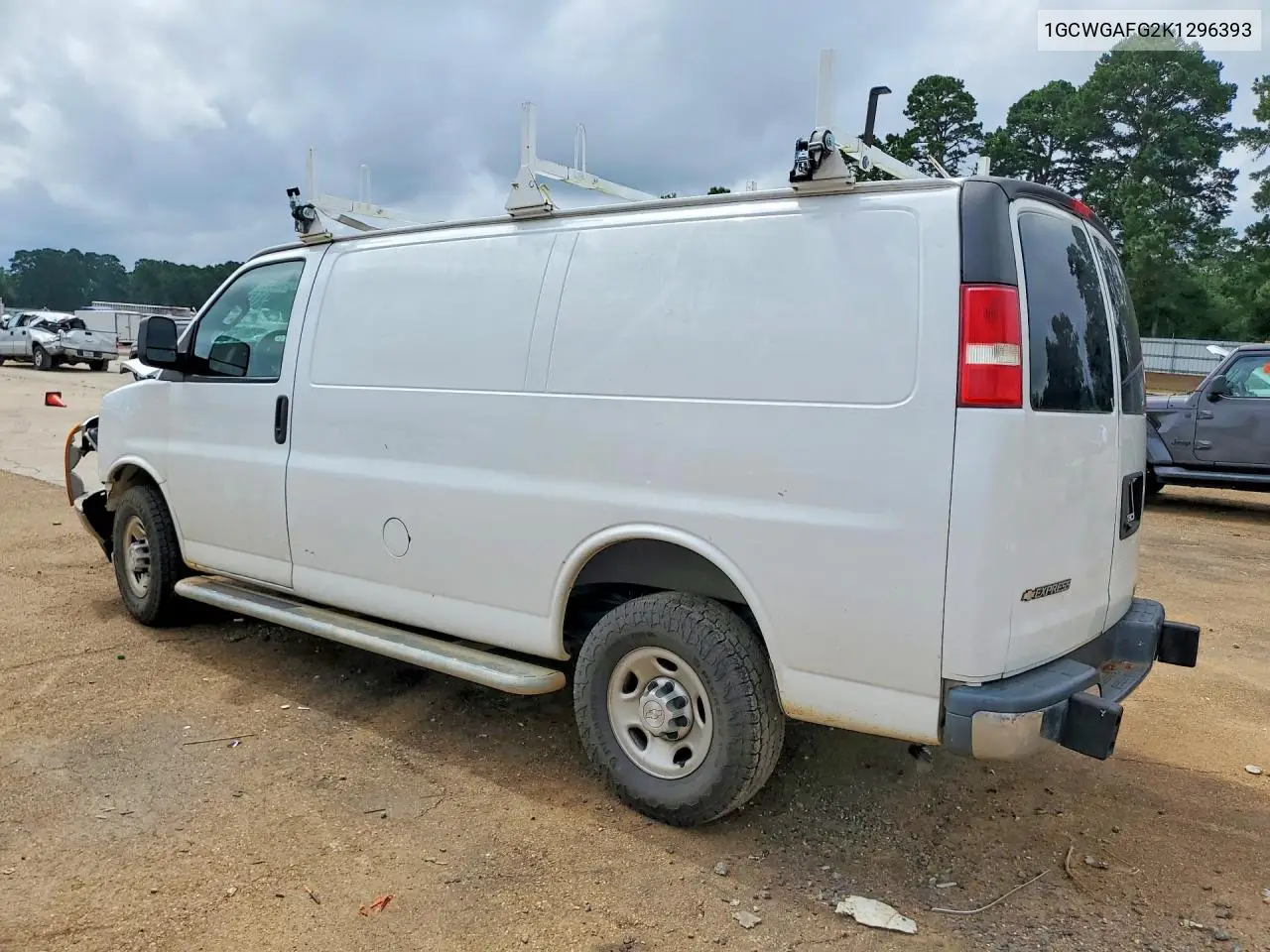 2019 Chevrolet Express 2500 Cargo Delivery Van VIN: 1GCWGAFG2K1296393 Lot: 60852916