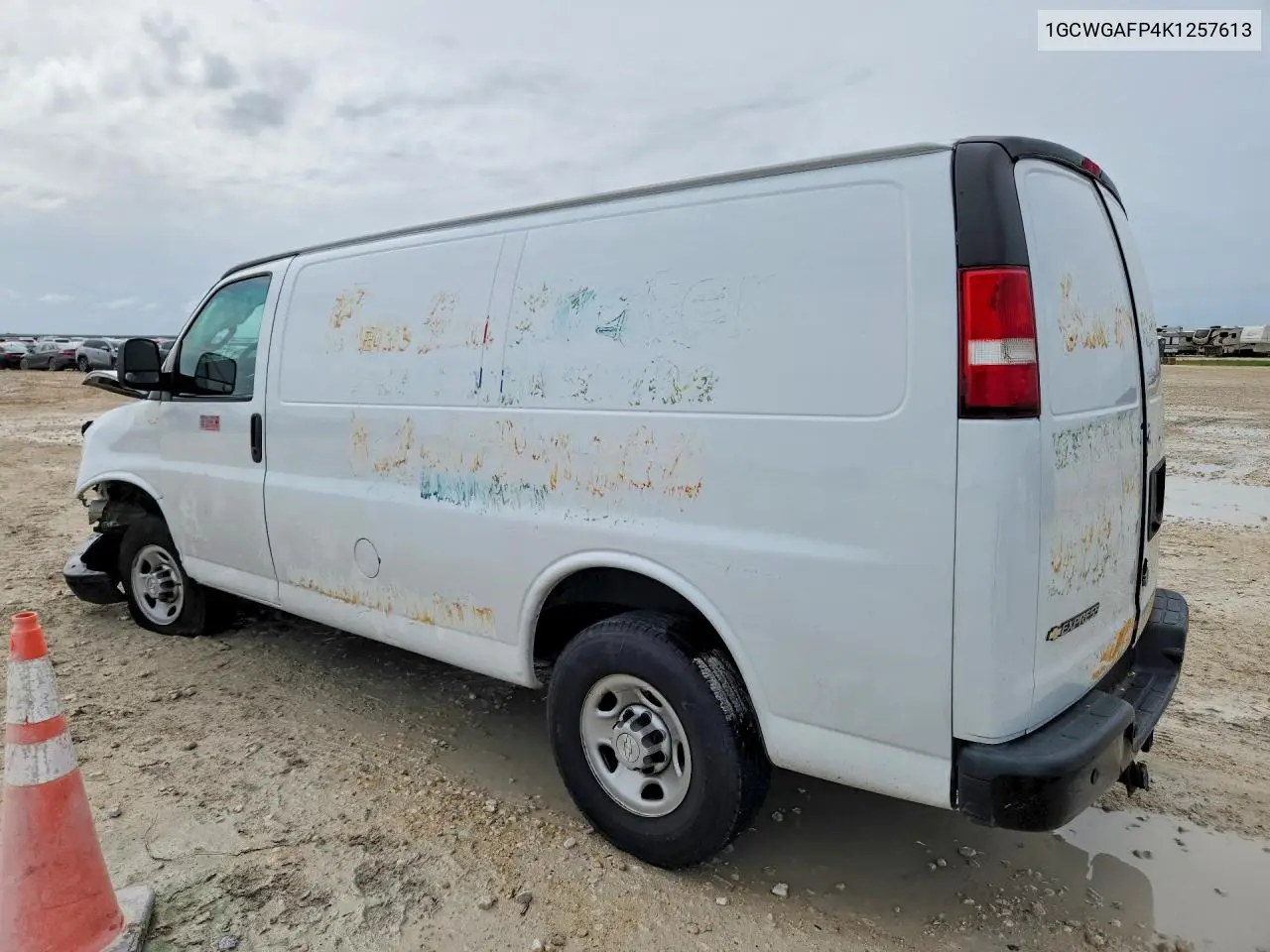 2019 Chevrolet Express G2500 VIN: 1GCWGAFP4K1257613 Lot: 61491976