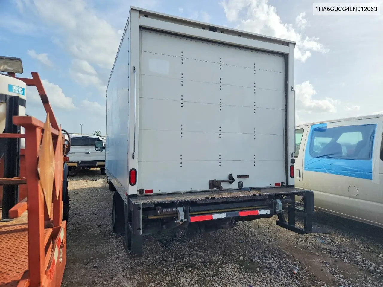2020 Chevrolet Express Box Truck VIN: 1HA6GUCG4LN012063 Lot: 57116256