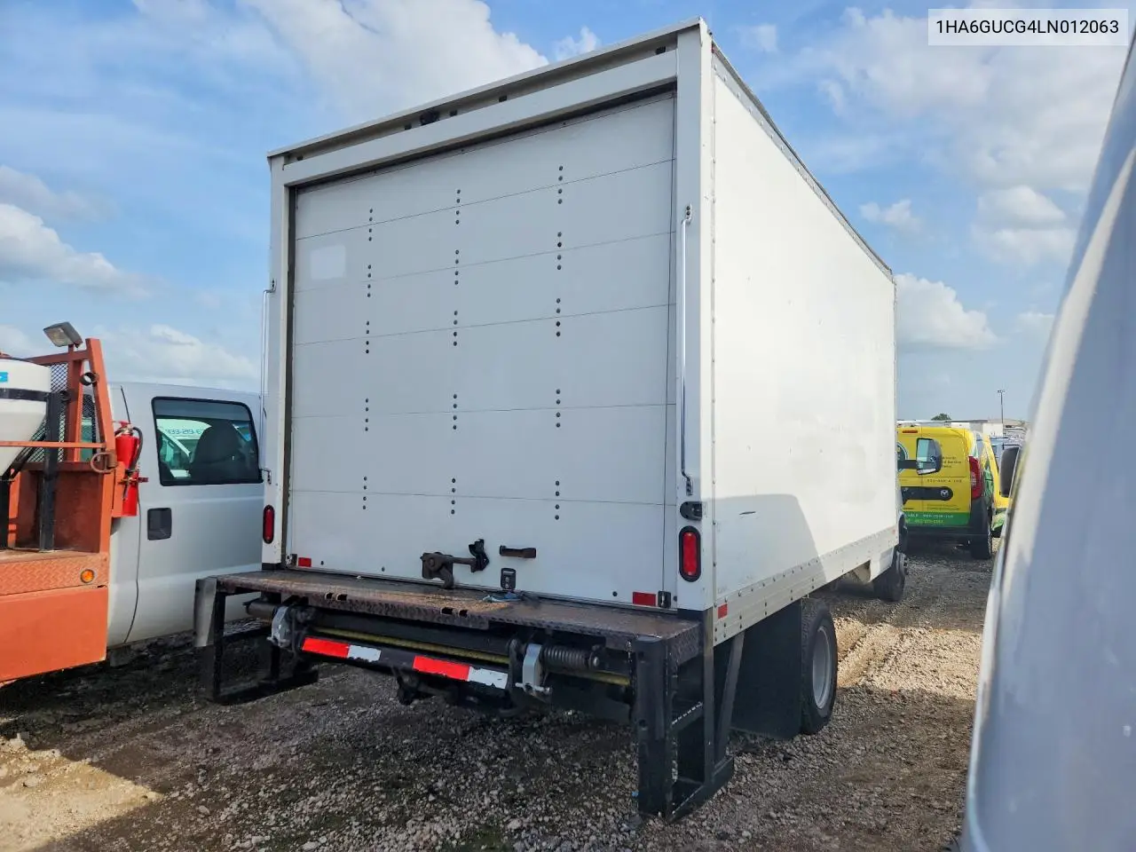 2020 Chevrolet Express Box Truck VIN: 1HA6GUCG4LN012063 Lot: 57116256