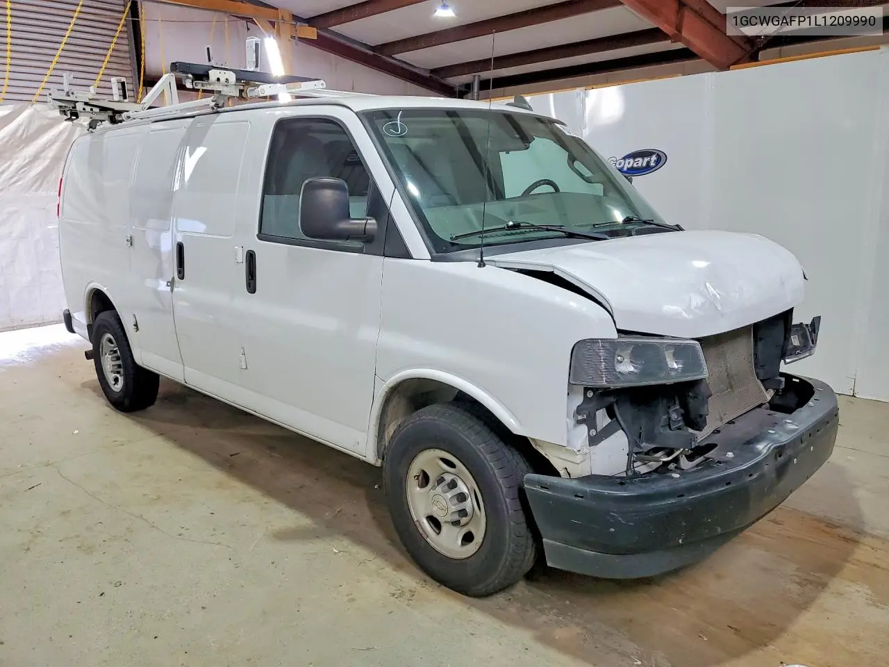 2020 Chevrolet Express G2500 VIN: 1GCWGAFP1L1209990 Lot: 57638786