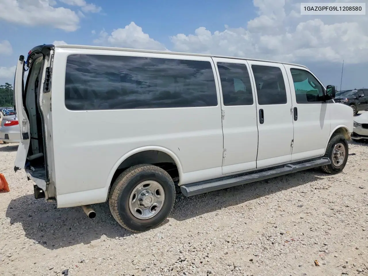 2020 Chevrolet Express G3500 Lt VIN: 1GAZGPFG9L1208580 Lot: 61690486