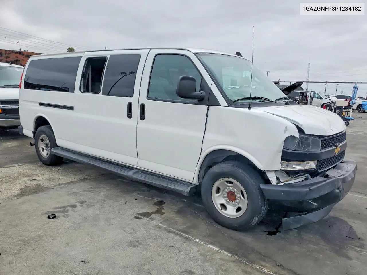 1GAZGNFP3P1234182 2023 Chevy Express G3500 Psgr Van- R&D- Pri Fleet