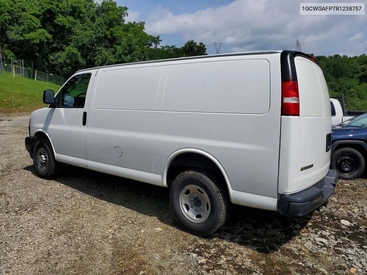 2024 Chevrolet Express 2500 Cargo Delivery Van VIN: 1GCWGAFP7R1238757 Lot: 54596376
