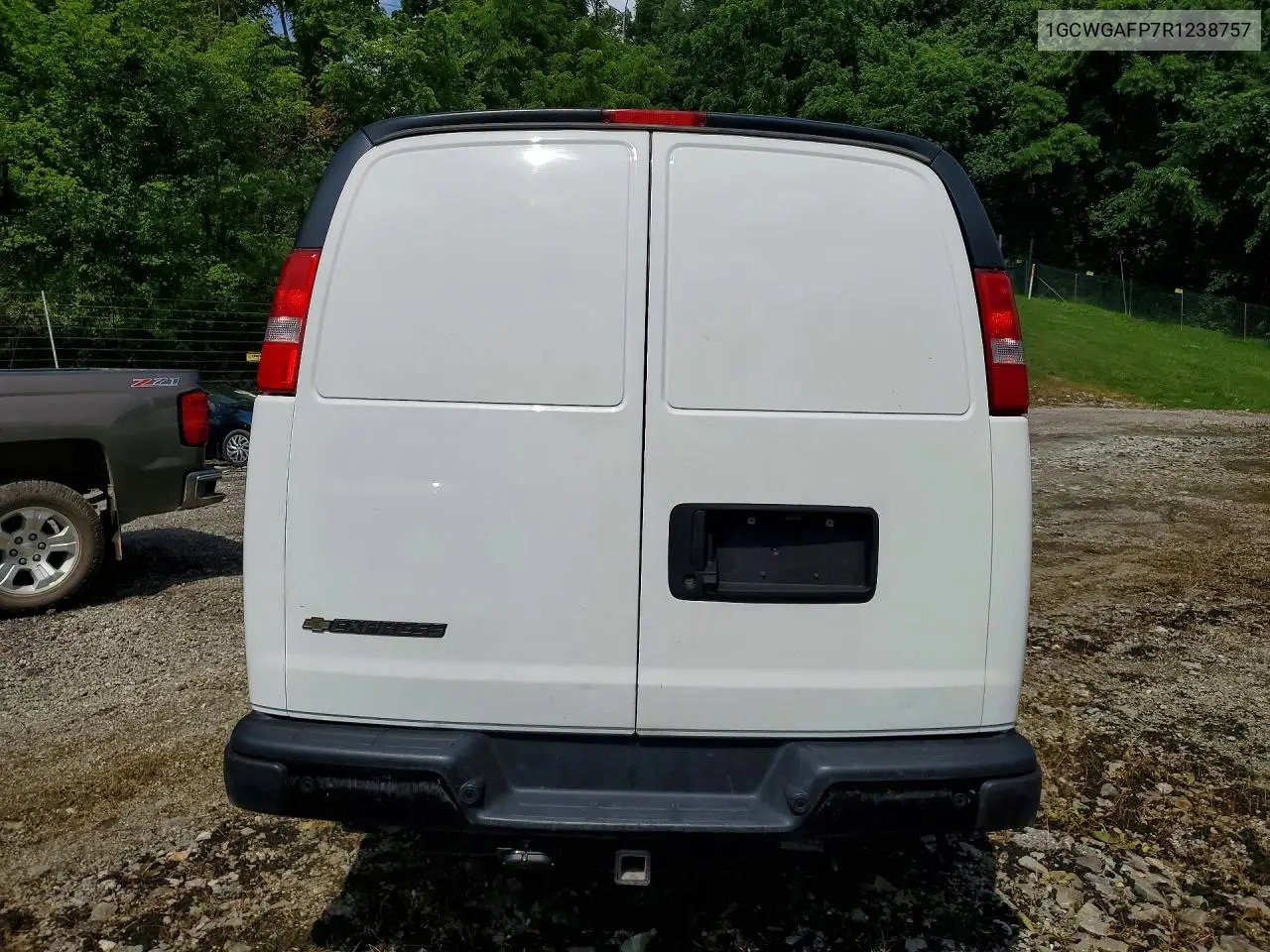 2024 Chevrolet Express 2500 Cargo Delivery Van VIN: 1GCWGAFP7R1238757 Lot: 54596376