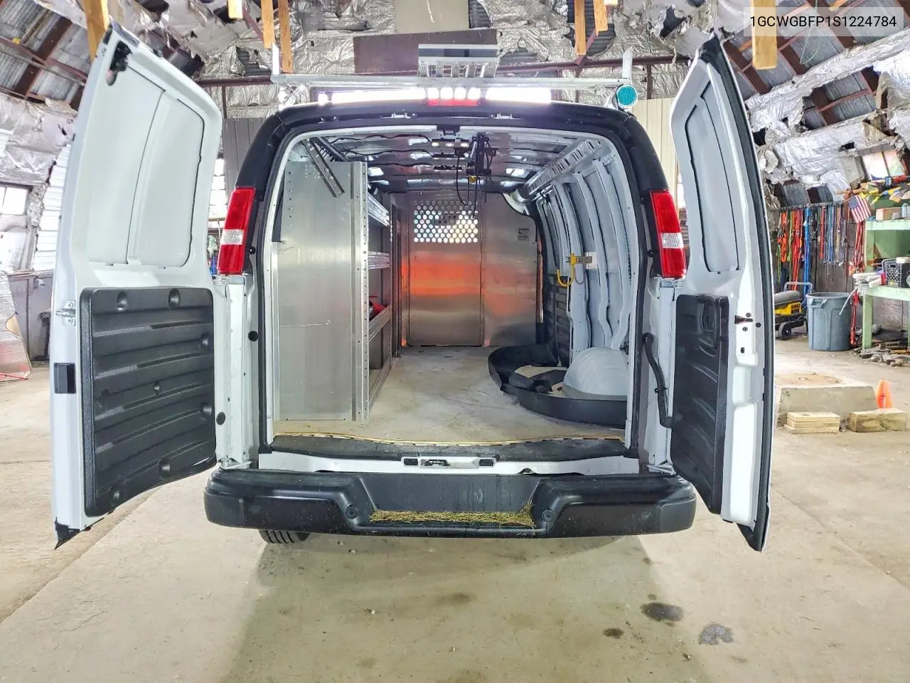 2025 Chevrolet Express G2500 VIN: 1GCWGBFP1S1224784 Lot: 61440826
