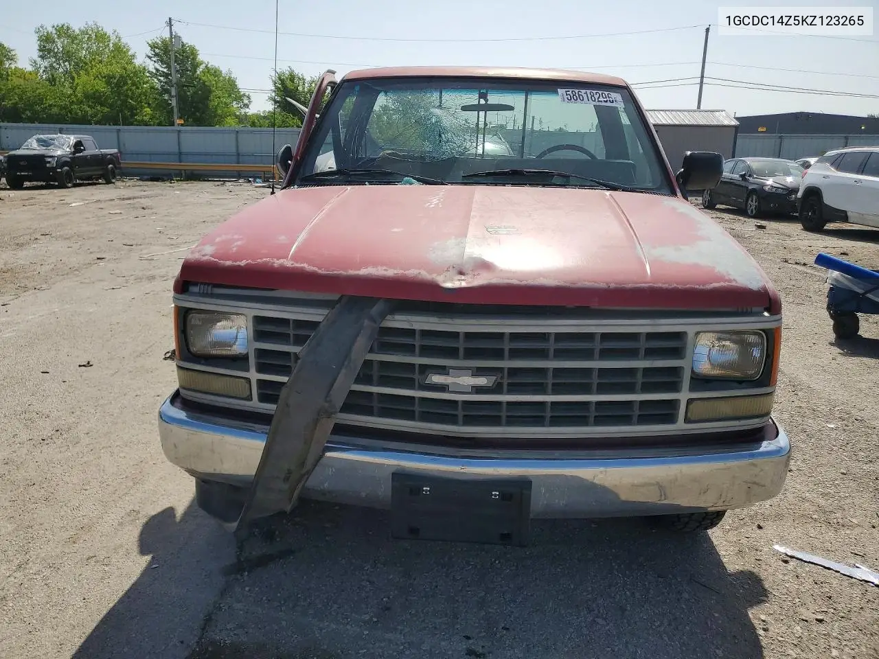 1989 Chevrolet Gmt-400 C1500 VIN: 1GCDC14Z5KZ123265 Lot: 58618296