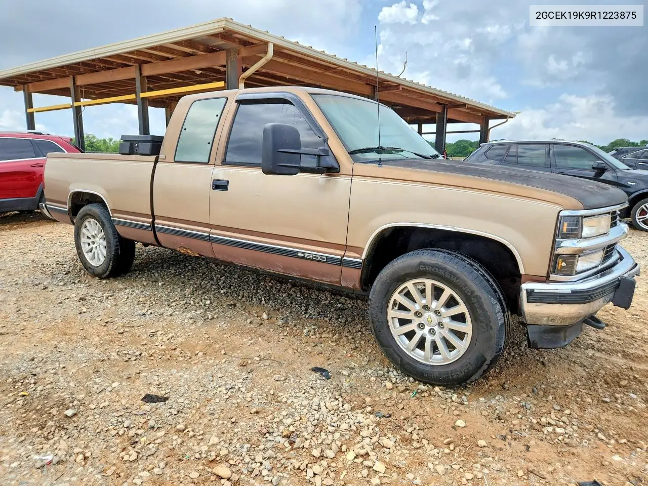 1994 Chevrolet Gmt-400 K1500 VIN: 2GCEK19K9R1223875 Lot: 55125186