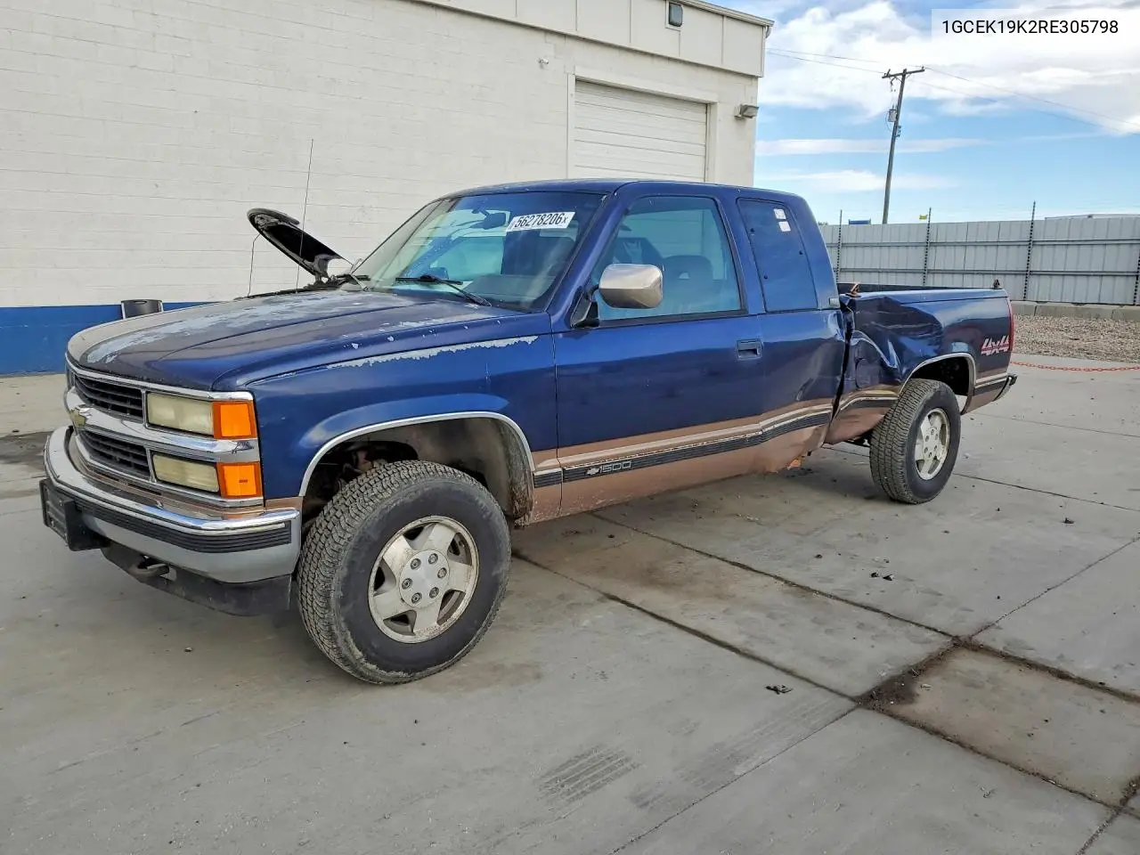 1994 Chevrolet Gmt-400 K1500 VIN: 1GCEK19K2RE305798 Lot: 56278206
