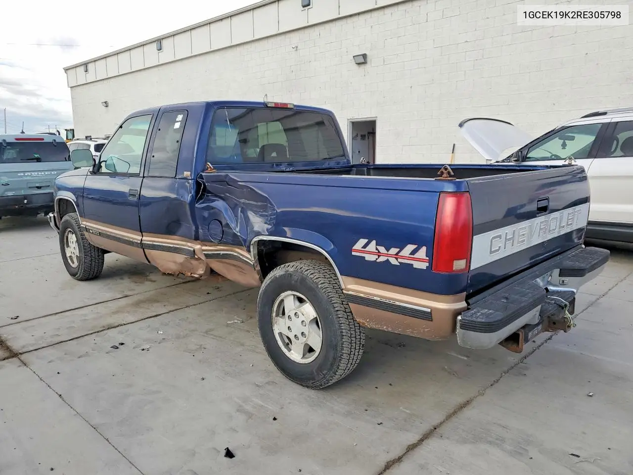 1994 Chevrolet Gmt-400 K1500 VIN: 1GCEK19K2RE305798 Lot: 56278206