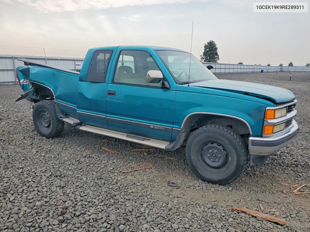 1994 Chevrolet Gmt-400 K1500 VIN: 1GCEK19K9RE289311 Lot: 60714126