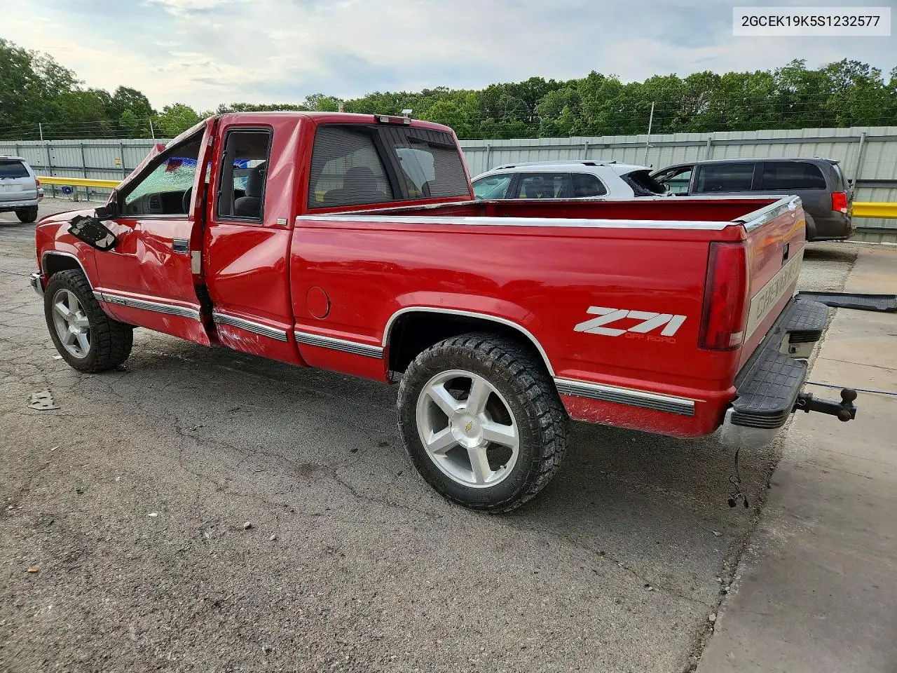 1995 Chevrolet Gmt-400 K1500 VIN: 2GCEK19K5S1232577 Lot: 53554406