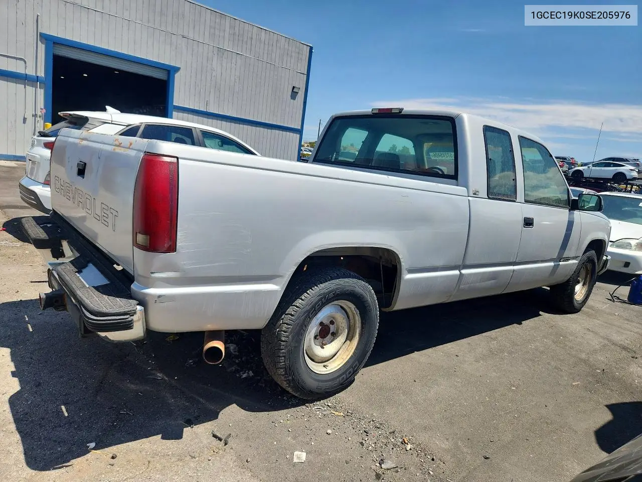 1995 Chevrolet Gmt-400 C1500 VIN: 1GCEC19K0SE205976 Lot: 57245406