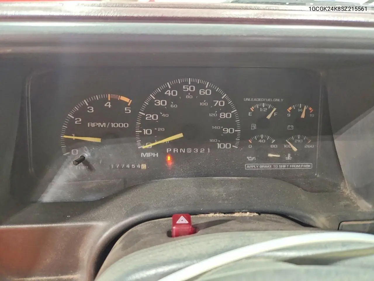 1995 Chevrolet Gmt-400 K2500 VIN: 1GCGK24K8SZ215561 Lot: 59120766