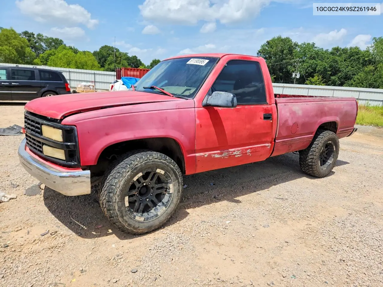 1995 Chevrolet Gmt-400 C2500 VIN: 1GCGC24K9SZ261946 Lot: 61198586