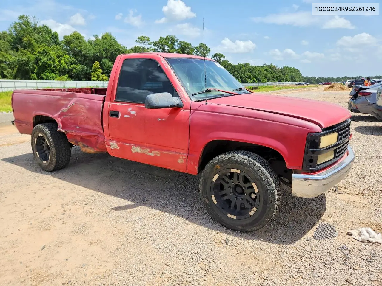 1995 Chevrolet Gmt-400 C2500 VIN: 1GCGC24K9SZ261946 Lot: 61198586