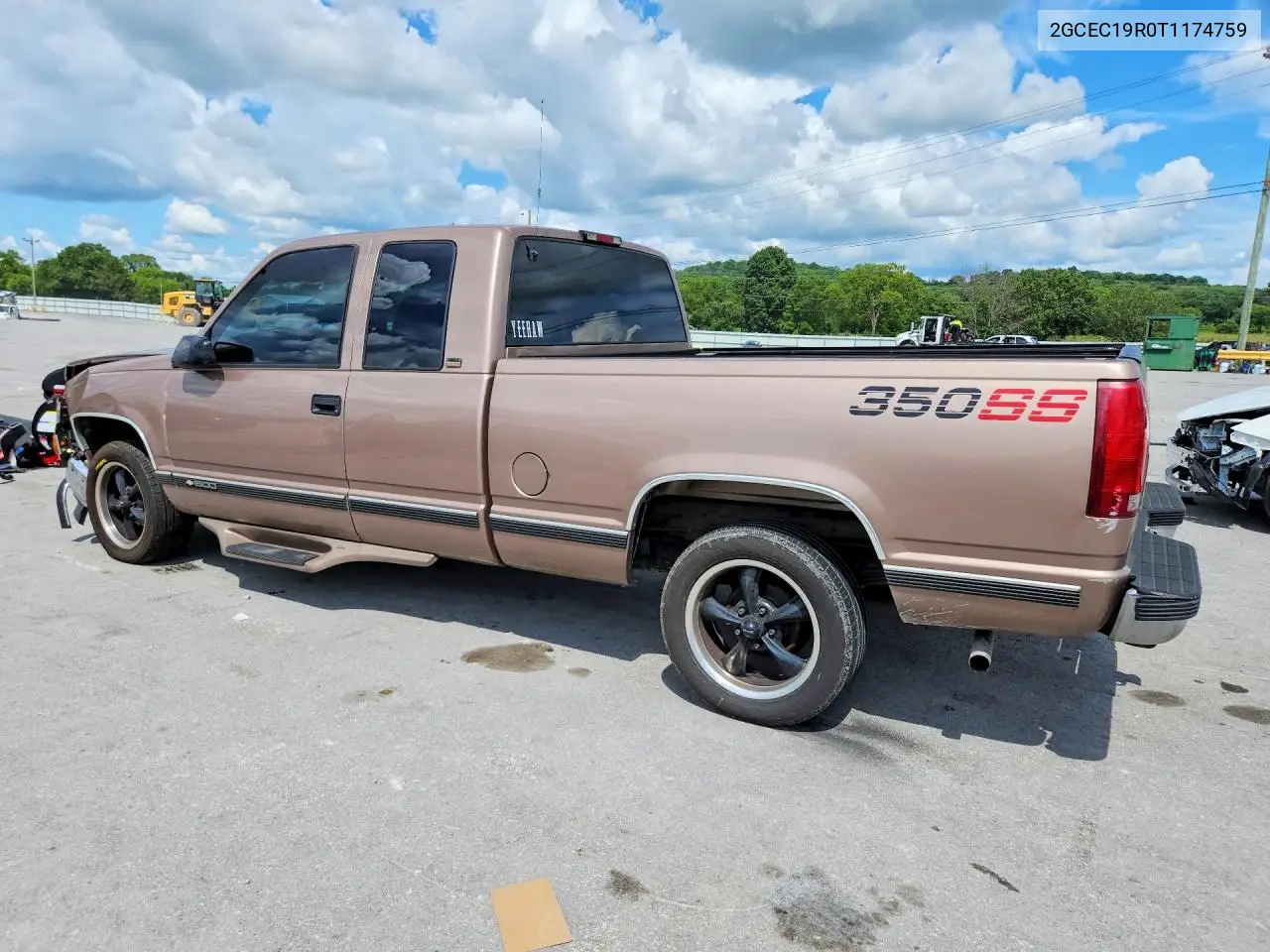 1996 Chevrolet Gmt-400 C1500 VIN: 2GCEC19R0T1174759 Lot: 60711856