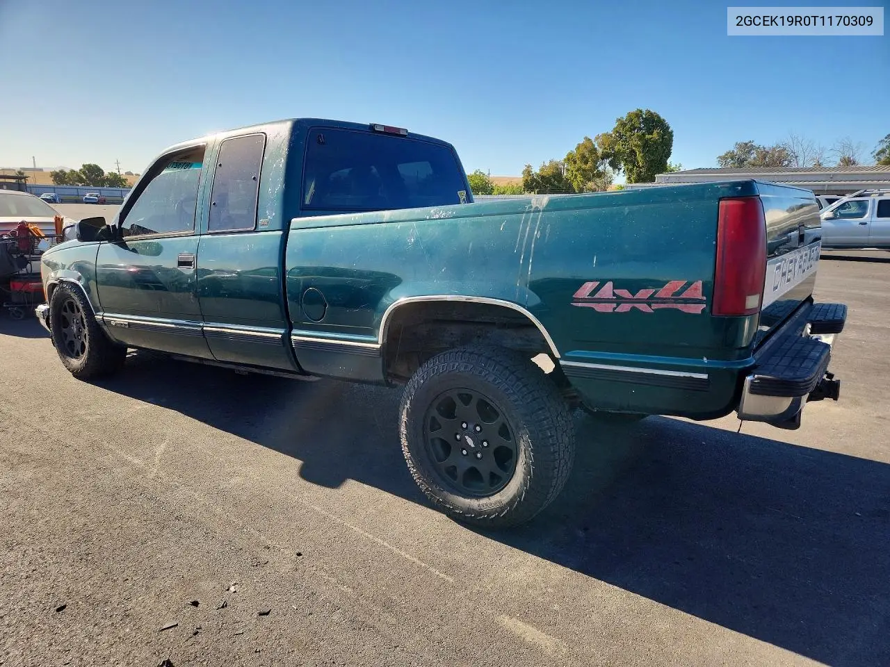 1996 Chevrolet Gmt-400 K1500 VIN: 2GCEK19R0T1170309 Lot: 61327026
