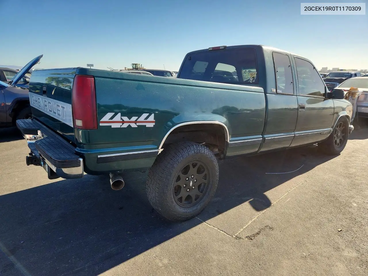1996 Chevrolet Gmt-400 K1500 VIN: 2GCEK19R0T1170309 Lot: 61327026