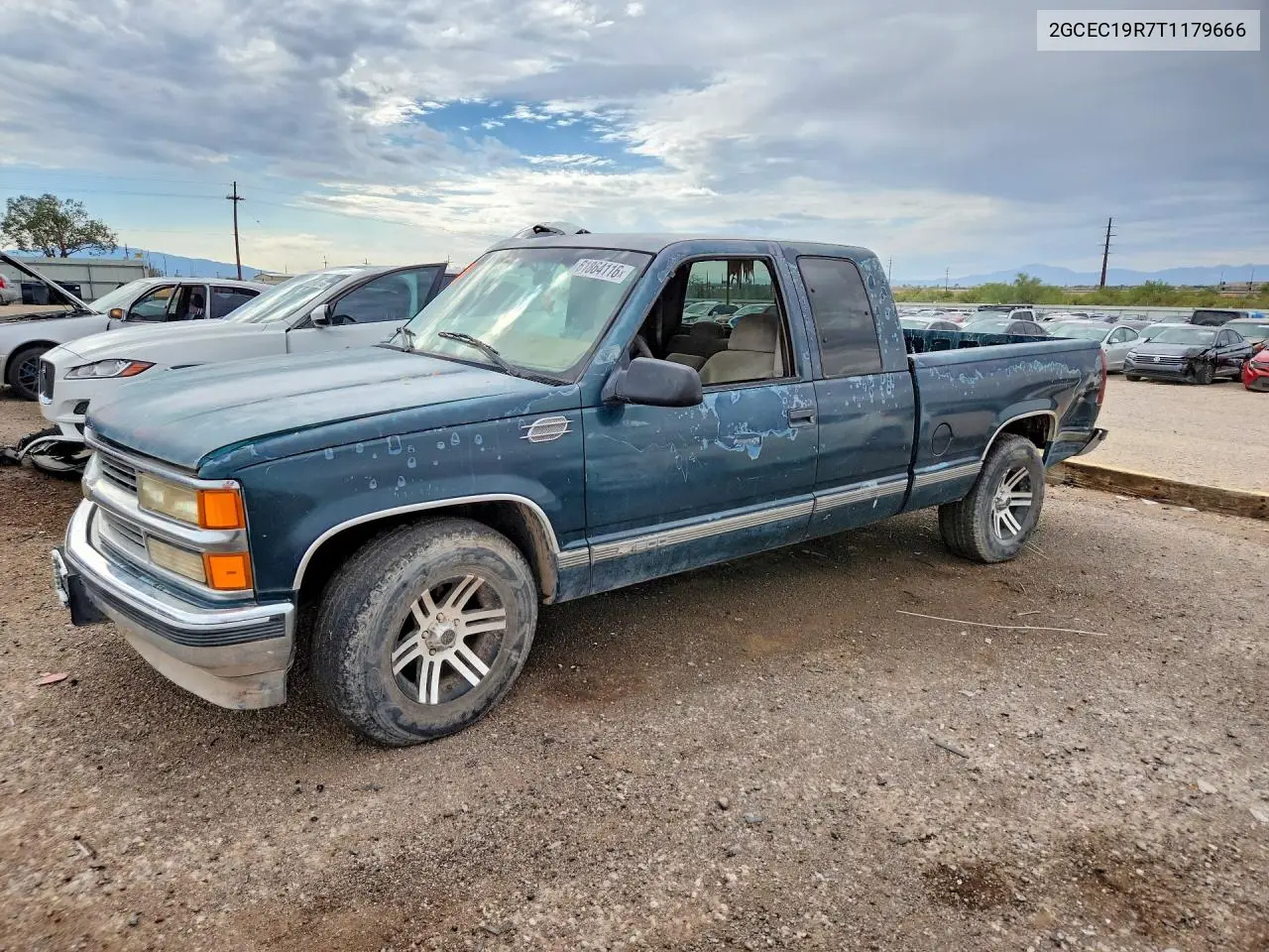 1996 Chevrolet Gmt-400 C1500 VIN: 2GCEC19R7T1179666 Lot: 61864116