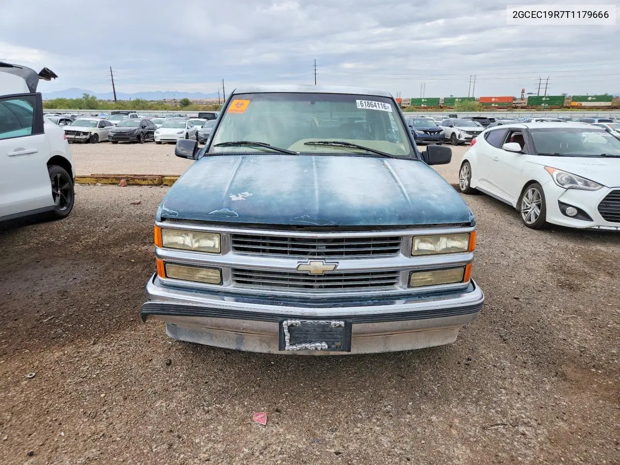 1996 Chevrolet Gmt-400 C1500 VIN: 2GCEC19R7T1179666 Lot: 61864116