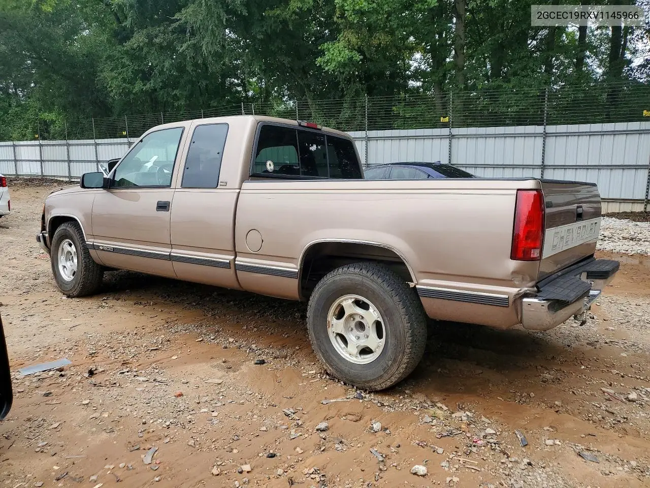 1997 Chevrolet Gmt-400 C1500 VIN: 2GCEC19RXV1145966 Lot: 60394086