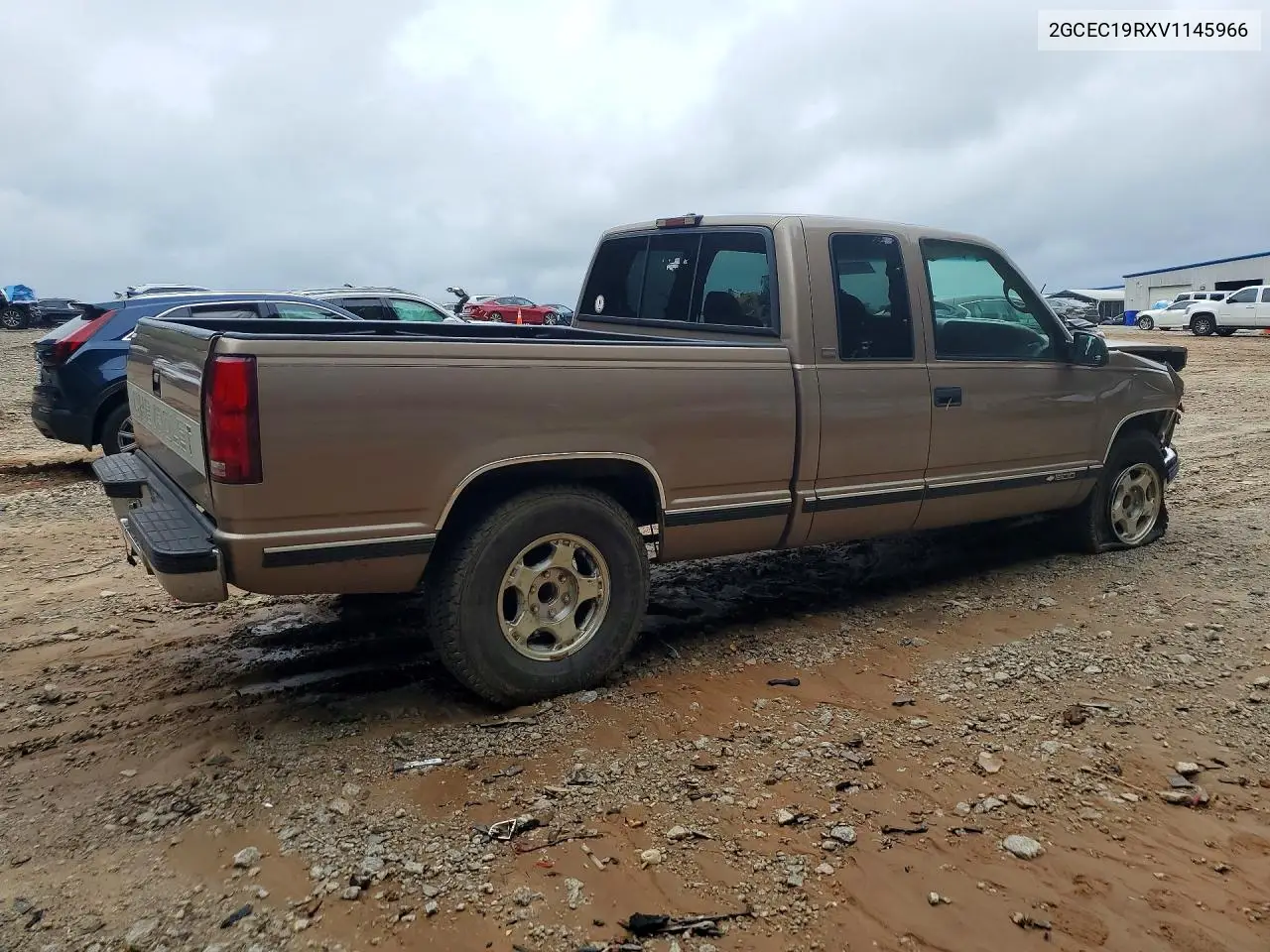1997 Chevrolet Gmt-400 C1500 VIN: 2GCEC19RXV1145966 Lot: 60394086