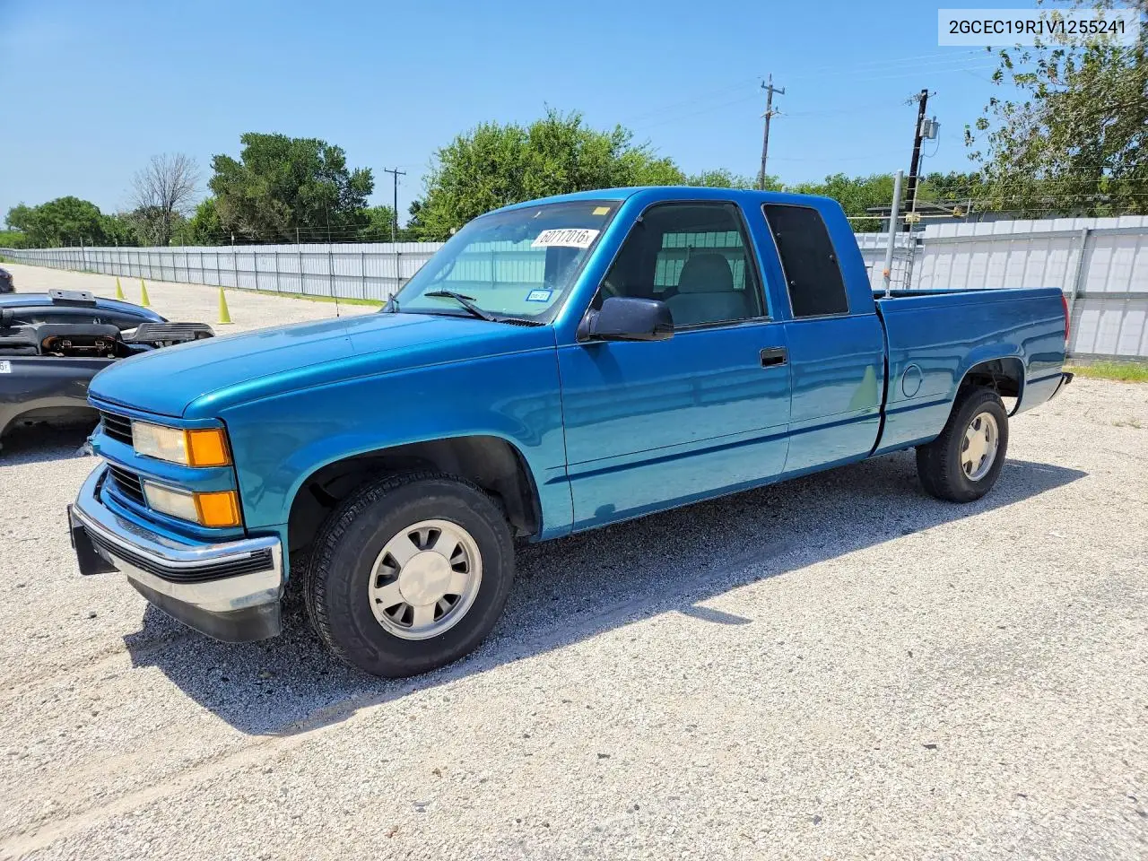 1997 Chevrolet Gmt-400 C1500 VIN: 2GCEC19R1V1255241 Lot: 60717016