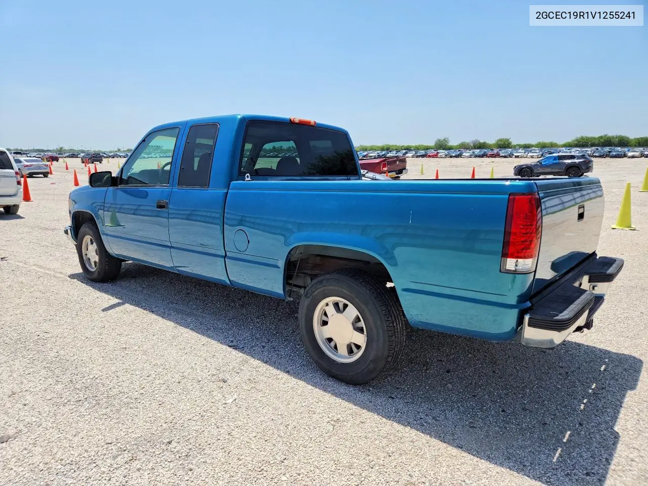 1997 Chevrolet Gmt-400 C1500 VIN: 2GCEC19R1V1255241 Lot: 60717016